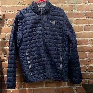 The North Face Thermoball Navy Men’s Jacket LG
